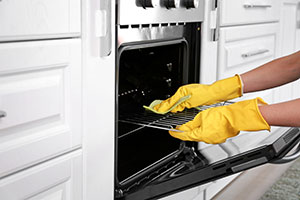 cleaning oven racks